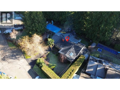 1670 AYLESLYNN Drive | North Vancouver British Columbia | Slide Image Thirty-two