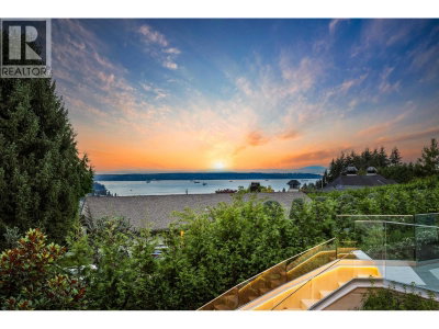 839 EYREMOUNT Drive | West Vancouver British Columbia | Slide Image Twenty-eight