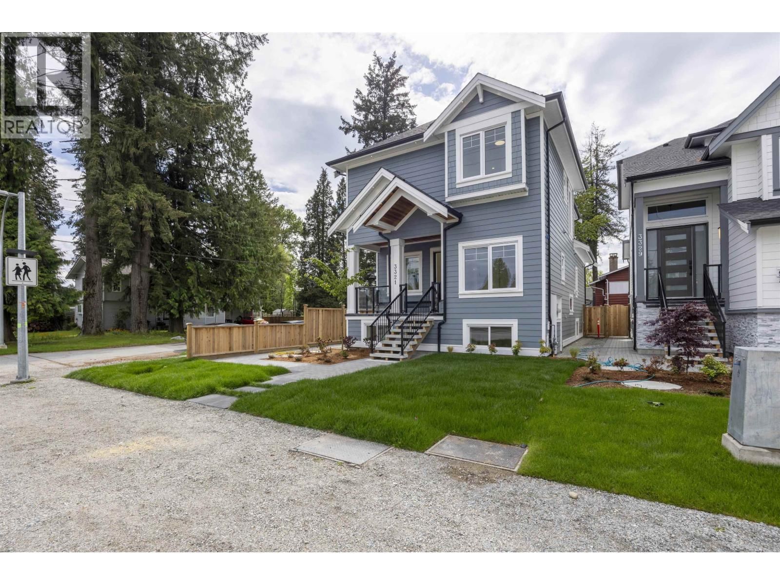3321 OXFORD Street, Port Coquitlam, British Columbia V3B 4C9