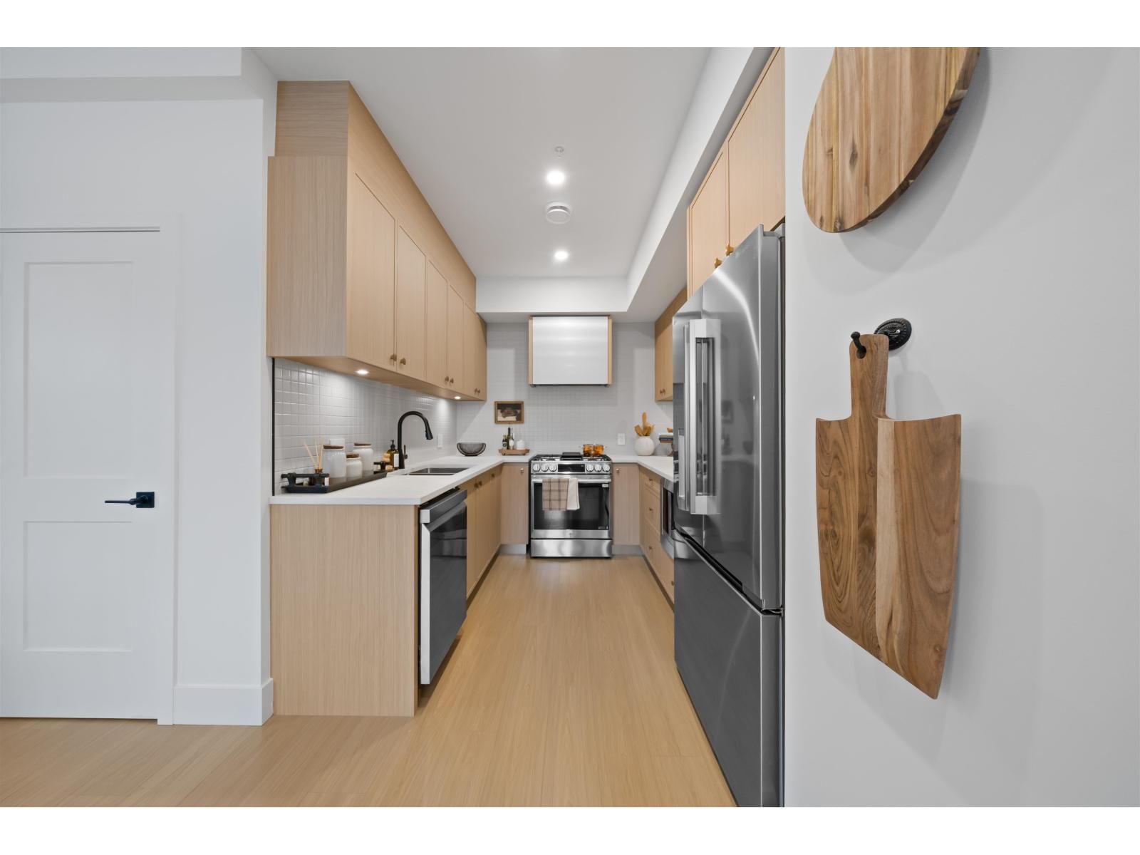 12 - 32929 CHERRY AVENUE Image 9