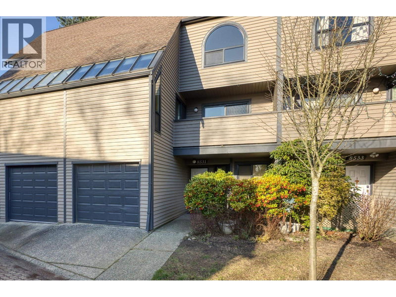 8531 TIMBER Court, Burnaby, V5A4B6 | Image 2