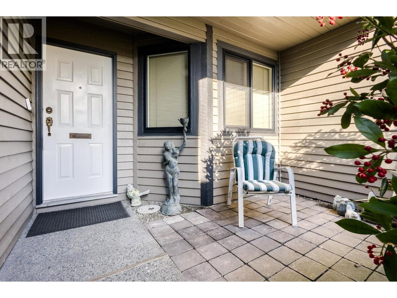 8531 TIMBER Court, Burnaby, V5A4B6 | Image 3