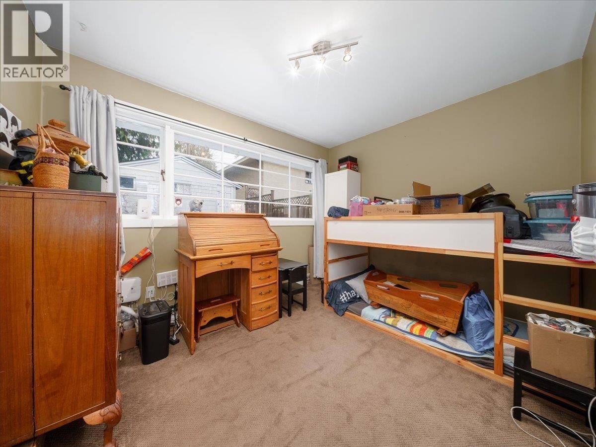 322 25TH STREET Image 12