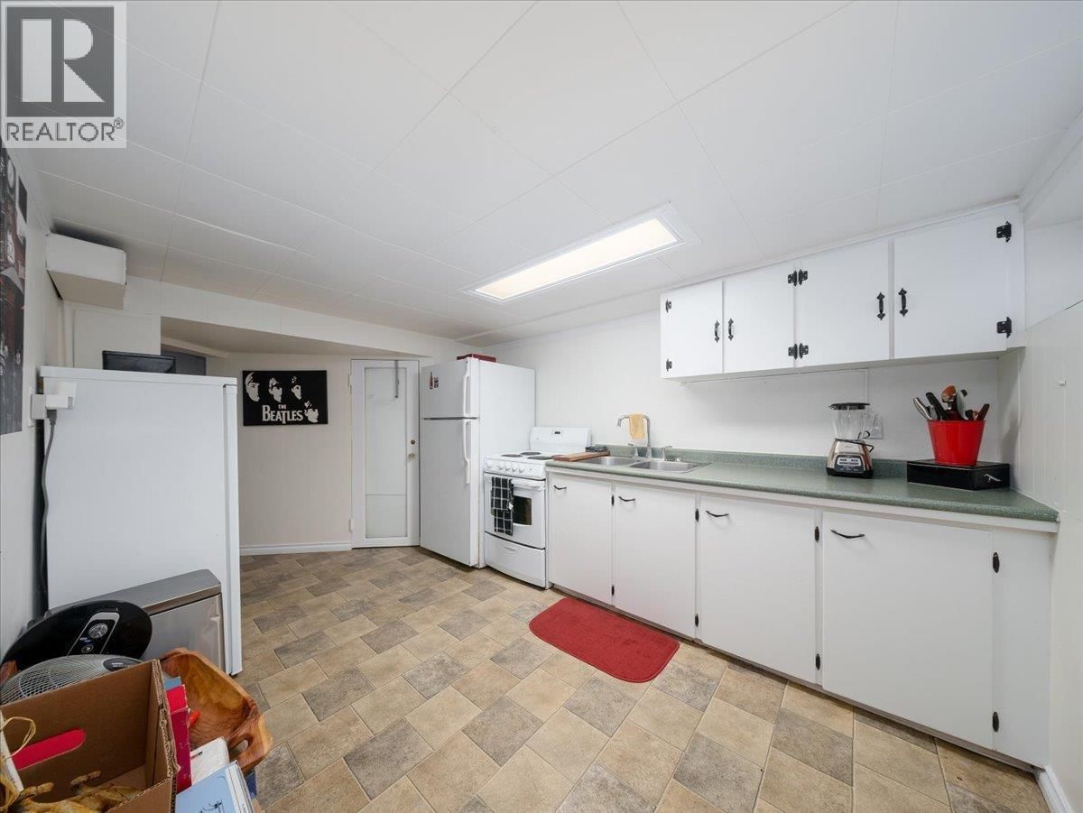 322 25TH STREET Image 14