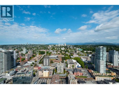 680 QUAYSIDE Drive | New Westminster British Columbia | Slide Image Seventeen
