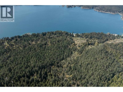 Block B PRIESTLAND Road | Sechelt British Columbia | Slide Image Eighteen
