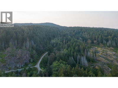 Block B PRIESTLAND Road | Halfmoon Bay British Columbia | Slide Image Twelve
