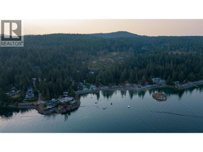 Block B PRIESTLAND Road | Halfmoon Bay British Columbia | Slide Image Sixteen