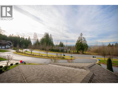 10850 CARMICHAEL Street | Maple Ridge British Columbia | Slide Image Twenty-three