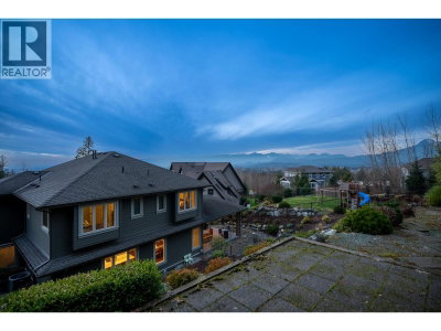 10850 CARMICHAEL Street | Maple Ridge British Columbia | Slide Image Thirty-eight