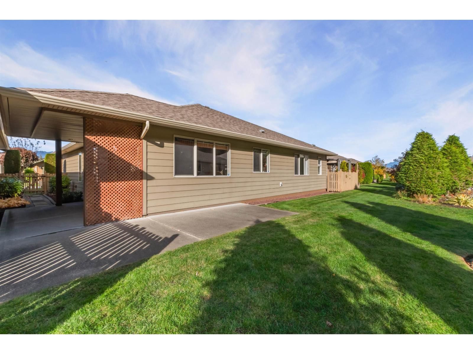 194 - 46000 THOMAS ROAD Image 27