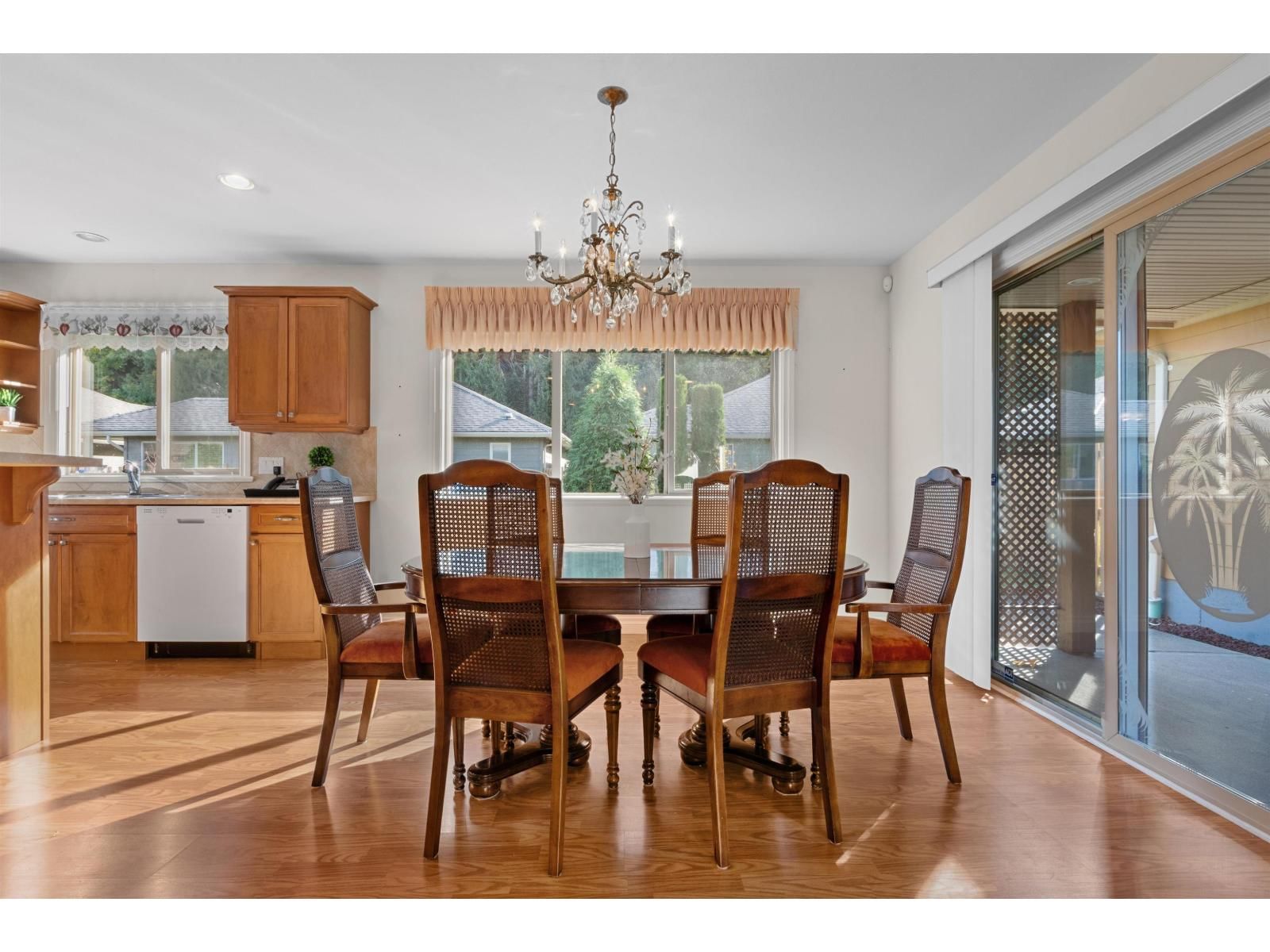 194 - 46000 THOMAS ROAD Image 9