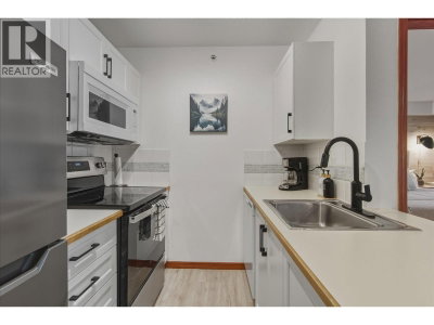 4800 SPEARHEAD Drive | Whistler British Columbia | Slide Image Thirteen
