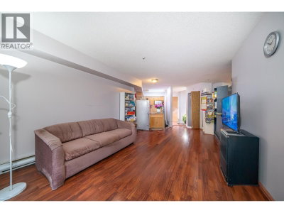 11595 FRASER Street | Maple Ridge British Columbia | Slide Image Fifteen
