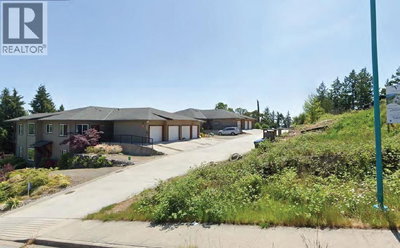 Image #1 of Commercial for Sale at Cowrie, Sechelt, British Columbia