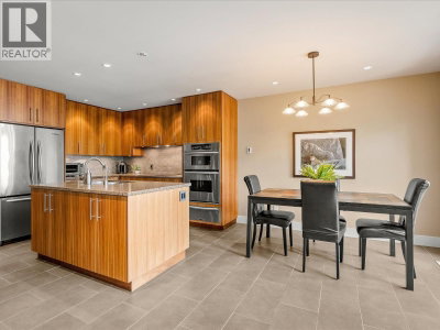 6125 EAGLE Drive | Whistler British Columbia | Slide Image Nine