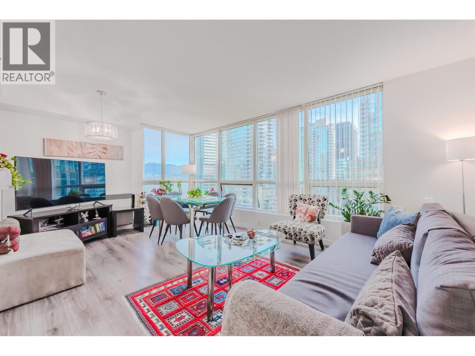 555 JERVIS Street, Vancouver, British Columbia V6E 4N1