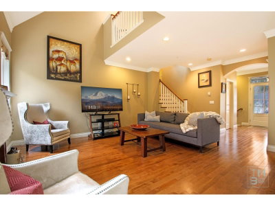 35778 MARSHALL Road | Abbotsford British Columbia | Slide Image Fourteen
