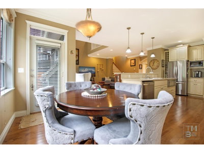 35778 MARSHALL Road | Abbotsford British Columbia | Slide Image Nine