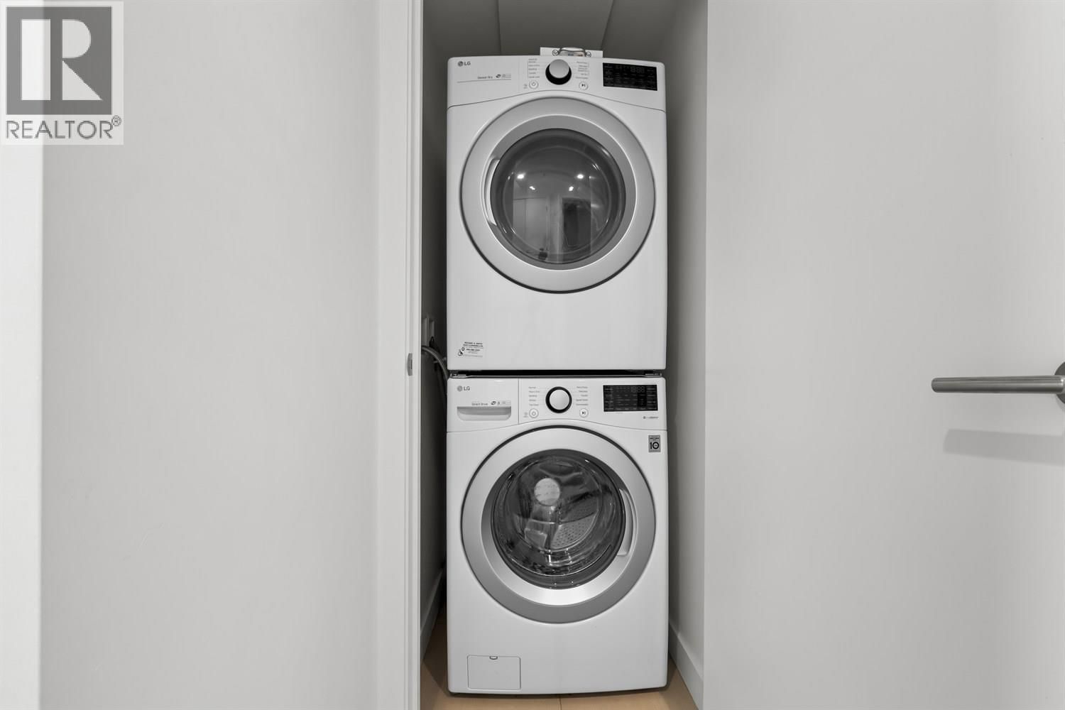 4406 - 6000 MCKAY AVENUE Image 23