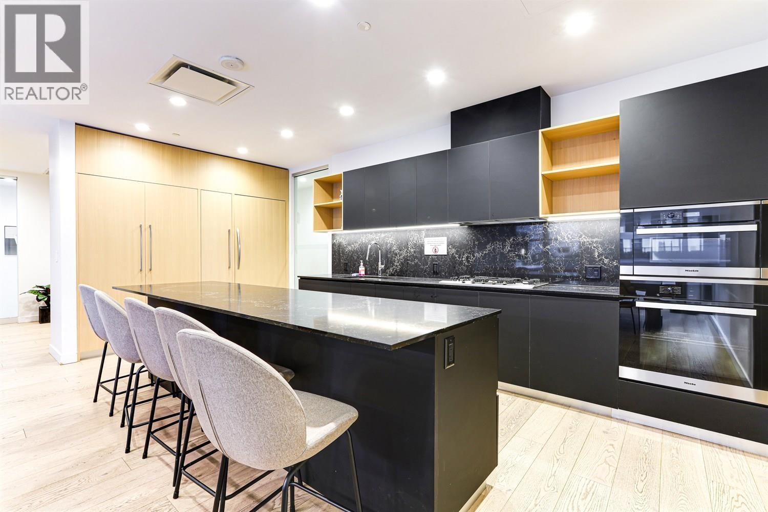 4406 - 6000 MCKAY AVENUE Image 29