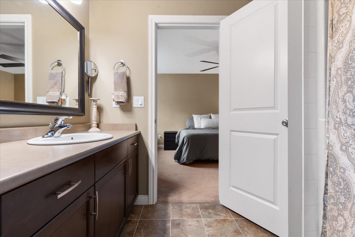 28 - 1175 7TH AVENUE Image 22