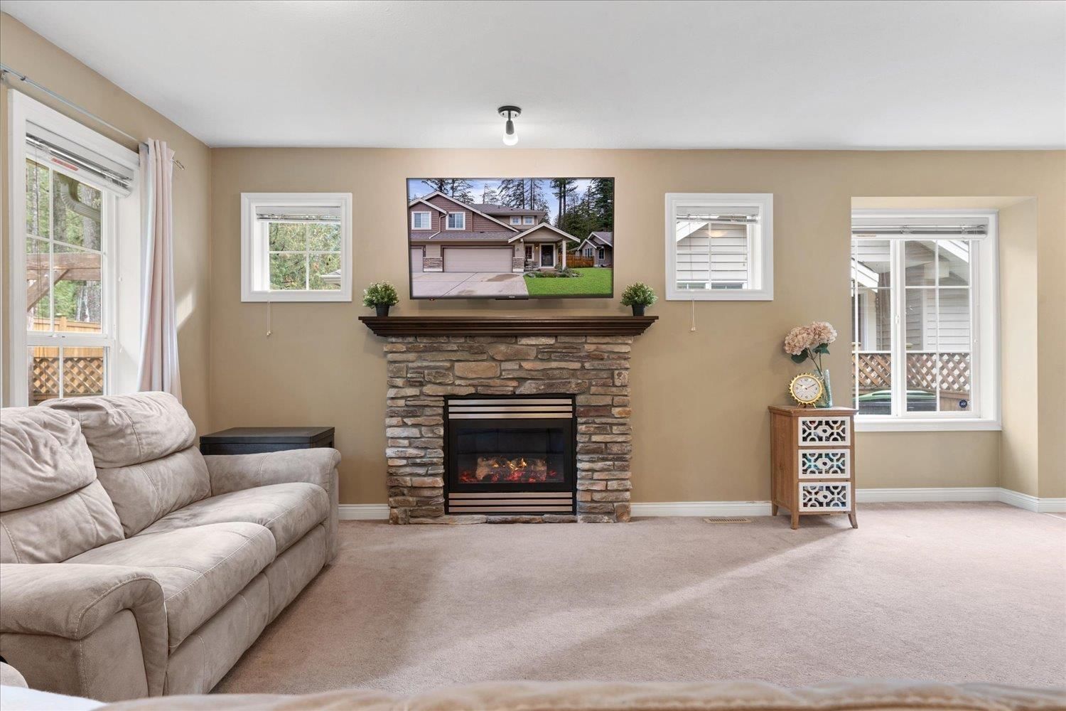 28 - 1175 7TH AVENUE Image 7