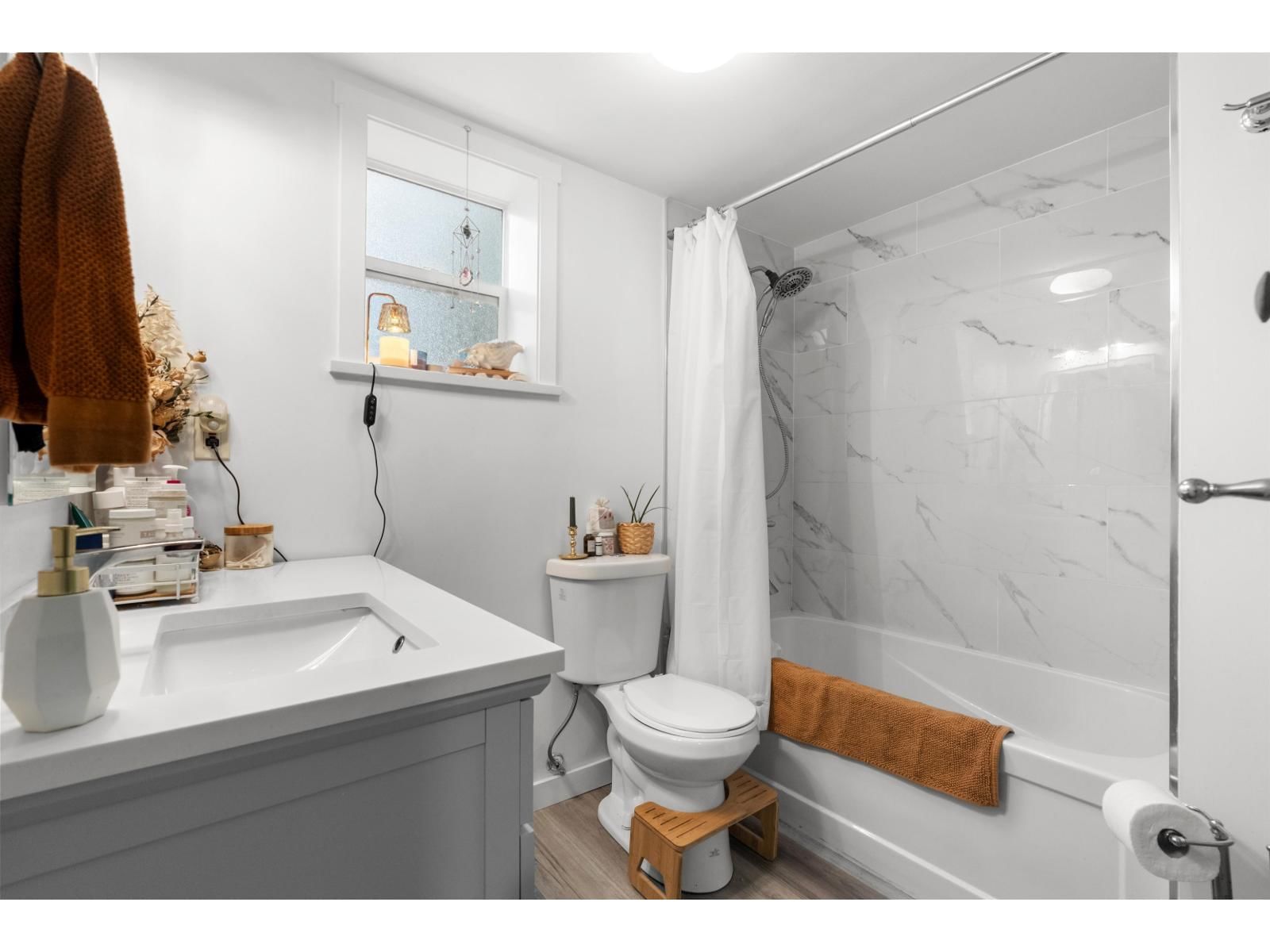 20754 39A AVENUE Image 21