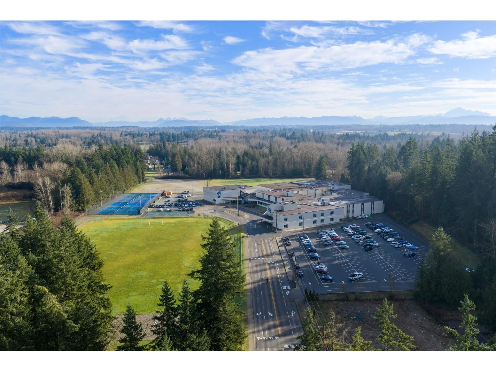 20754 39A AVENUE Image 36