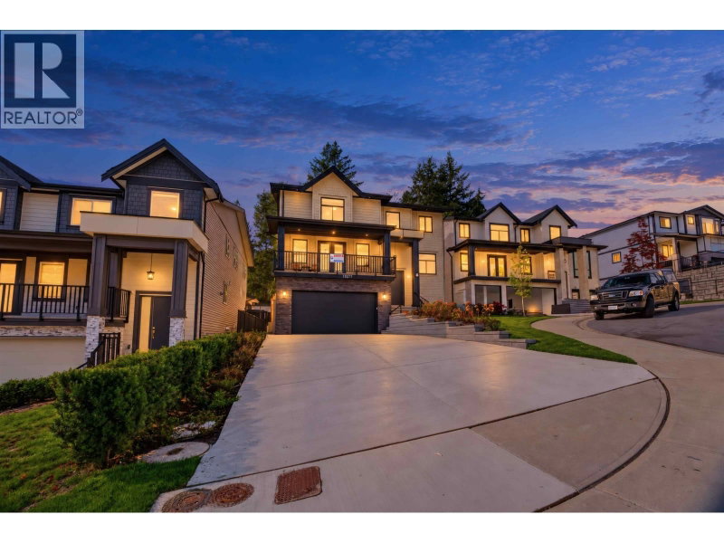 11077 241A Street Maple Ridge British Columbia, V2W 0K5 - 7 Bedrooms Home For Sale