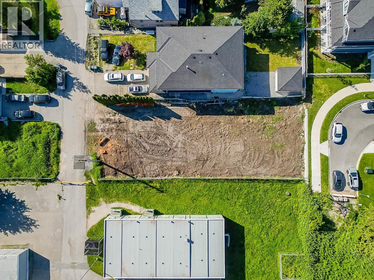 231 LAWRENCE Street, New Westminster, British Columbia V3M 5K9