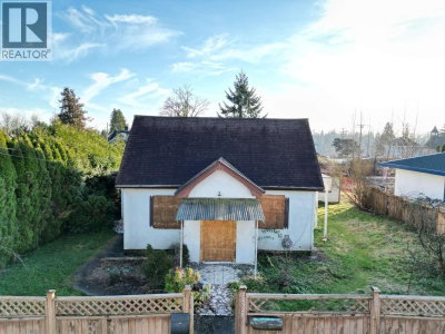22328 ST ANNE Avenue | Maple Ridge British Columbia | Slide Image Seven