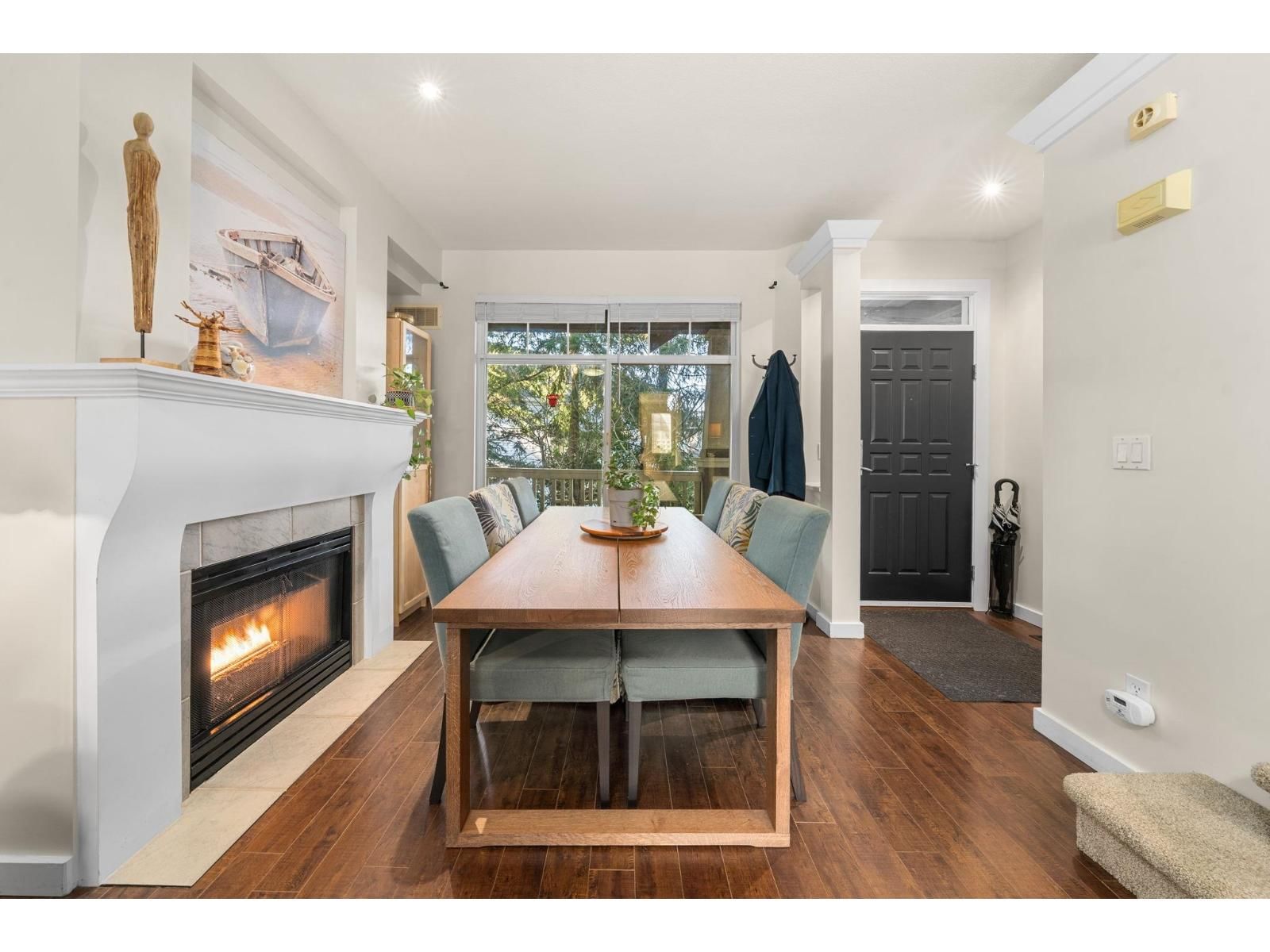 41 - 2678 KING GEORGE BOULEVARD Image 2