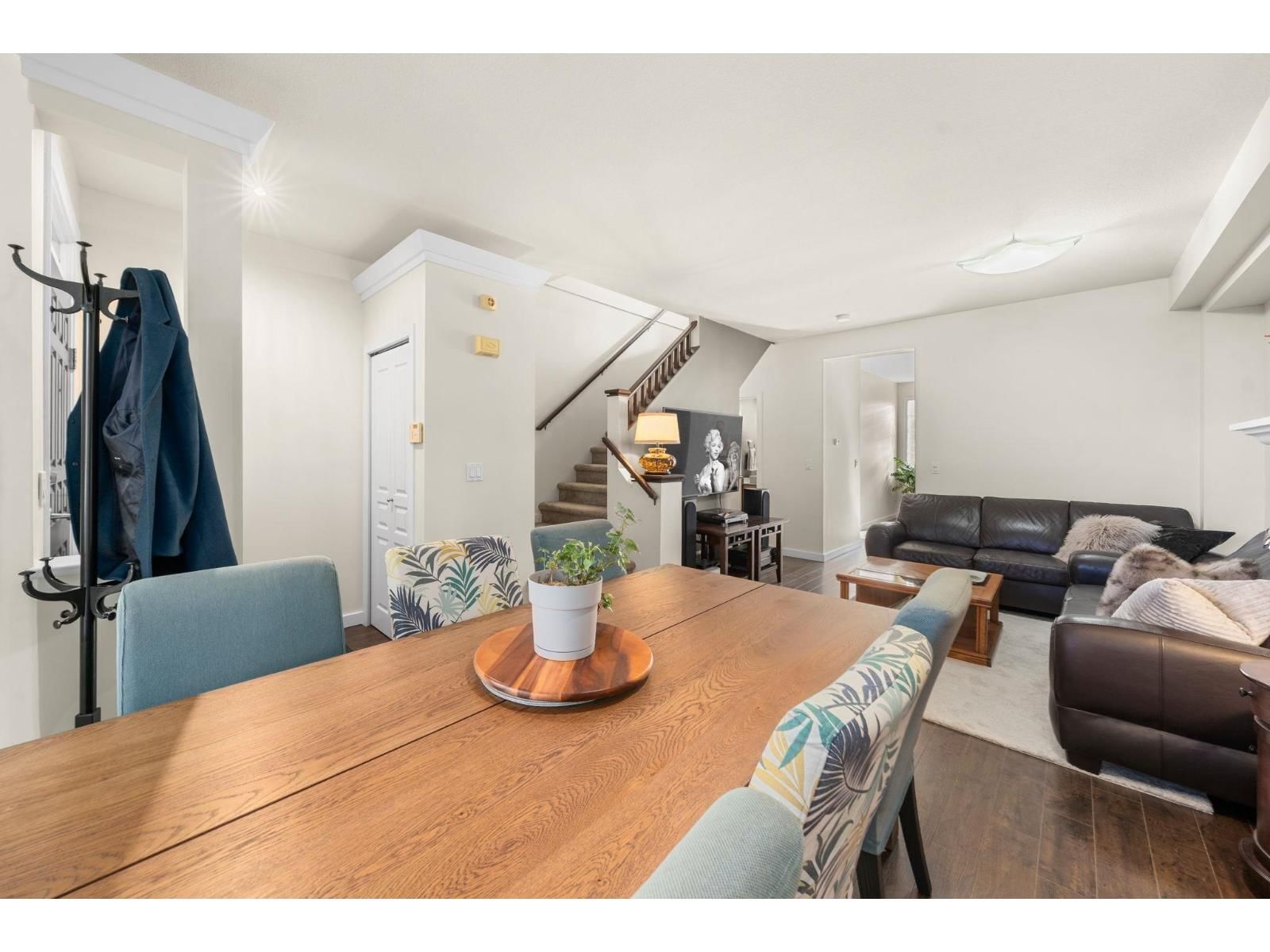 41 - 2678 KING GEORGE BOULEVARD Image 3