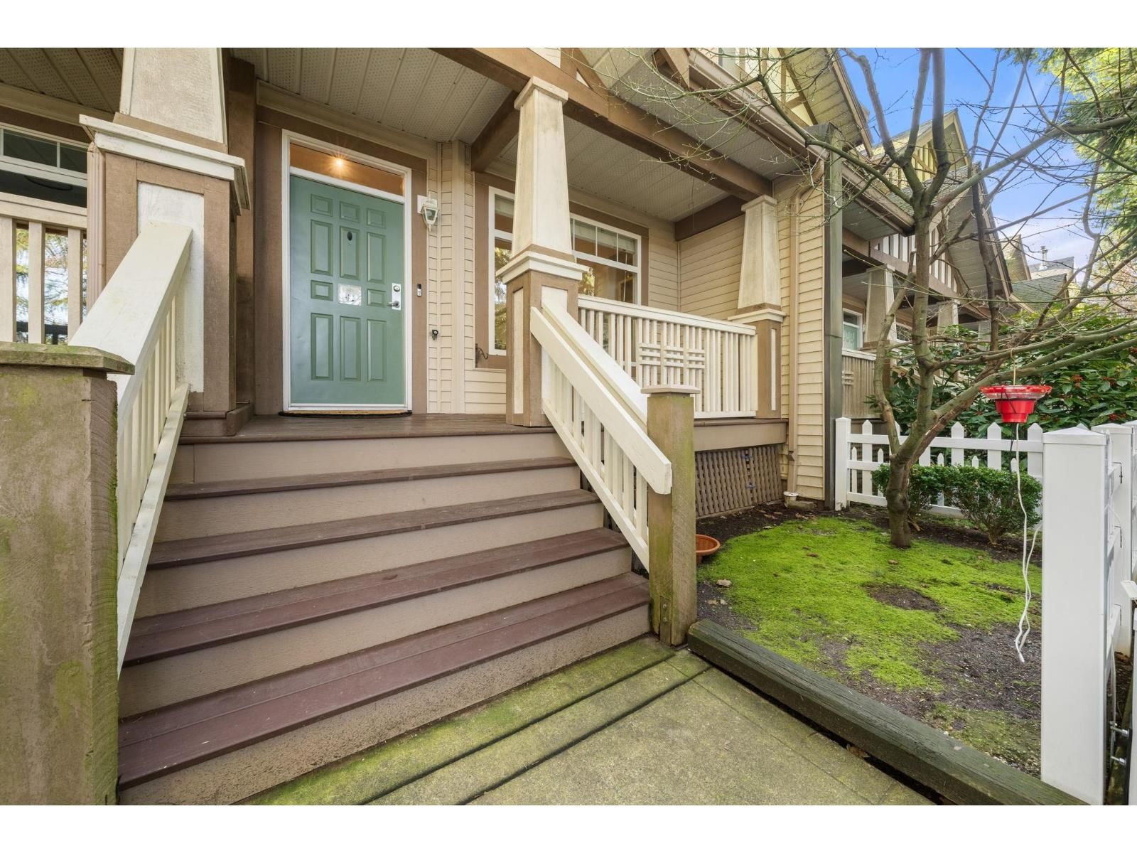 41 - 2678 KING GEORGE BOULEVARD Image 34