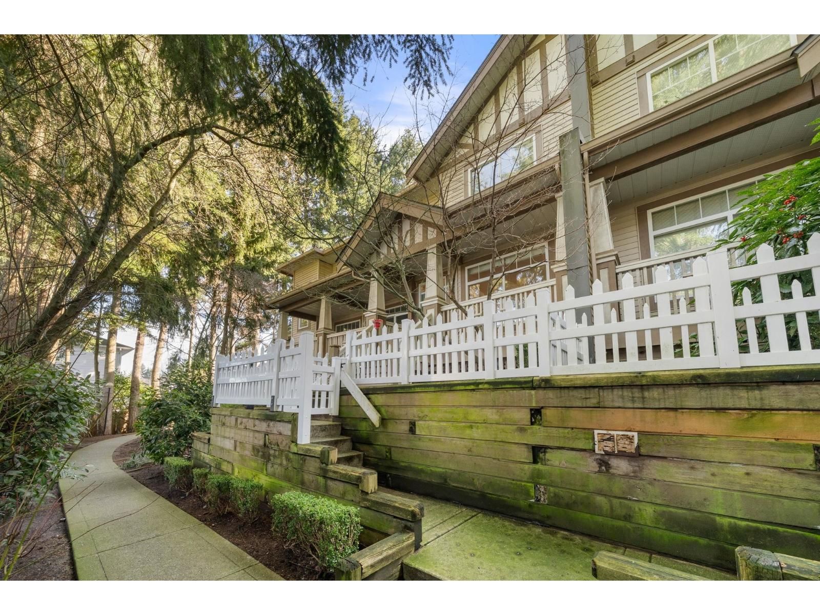 41 - 2678 KING GEORGE BOULEVARD Image 38