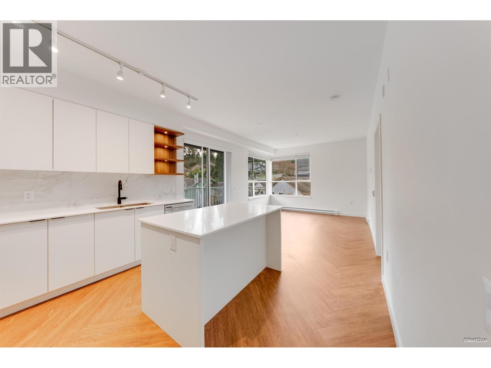 505 - 3229 ST JOHNS STREET Image 12