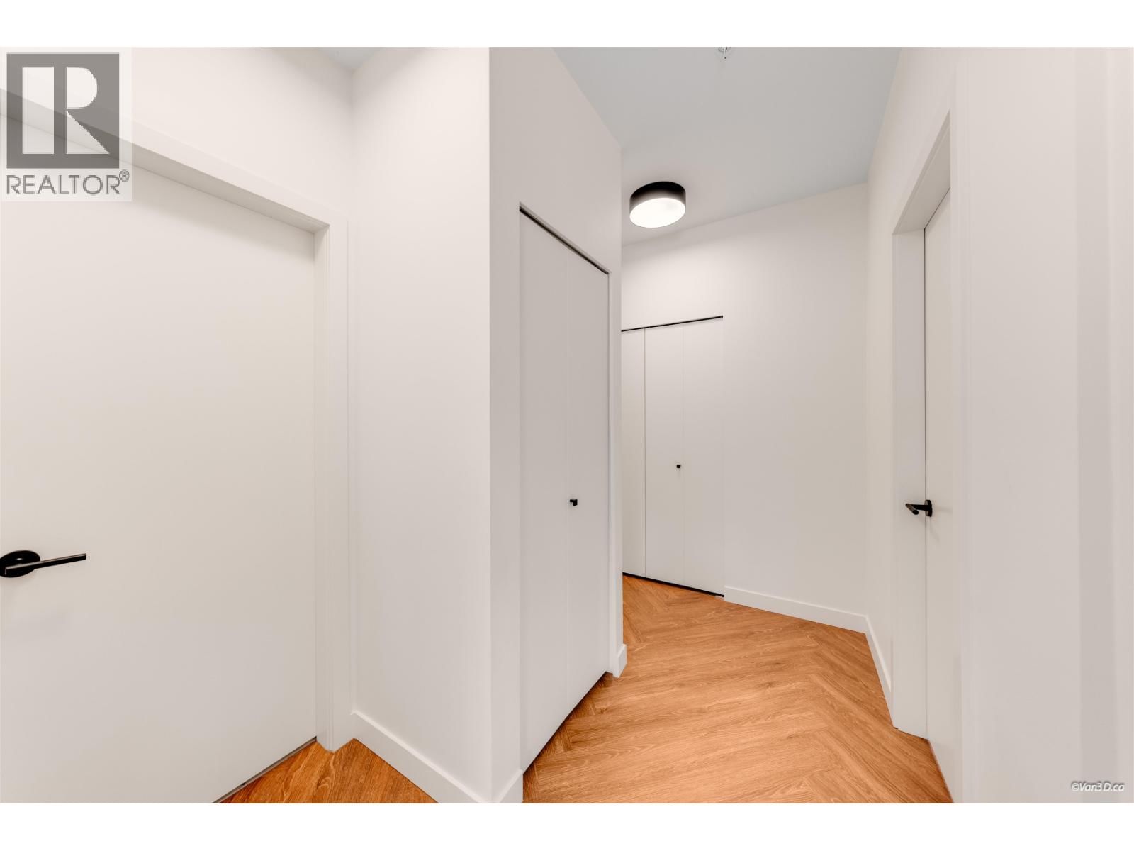 505 - 3229 ST JOHNS STREET Image 29