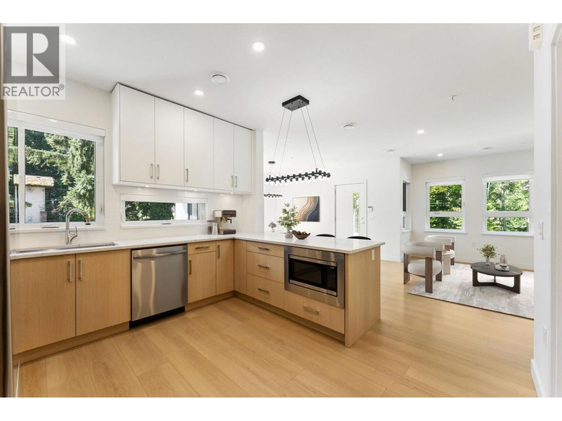 844 ST. DENIS Avenue, North Vancouver, V7J2G4 | Image 3