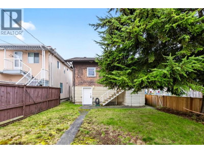 2284 45TH Avenue | Vancouver British Columbia | Slide Image Thirty-two