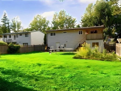 17348 62A Avenue | Surrey British Columbia | Slide Image Four