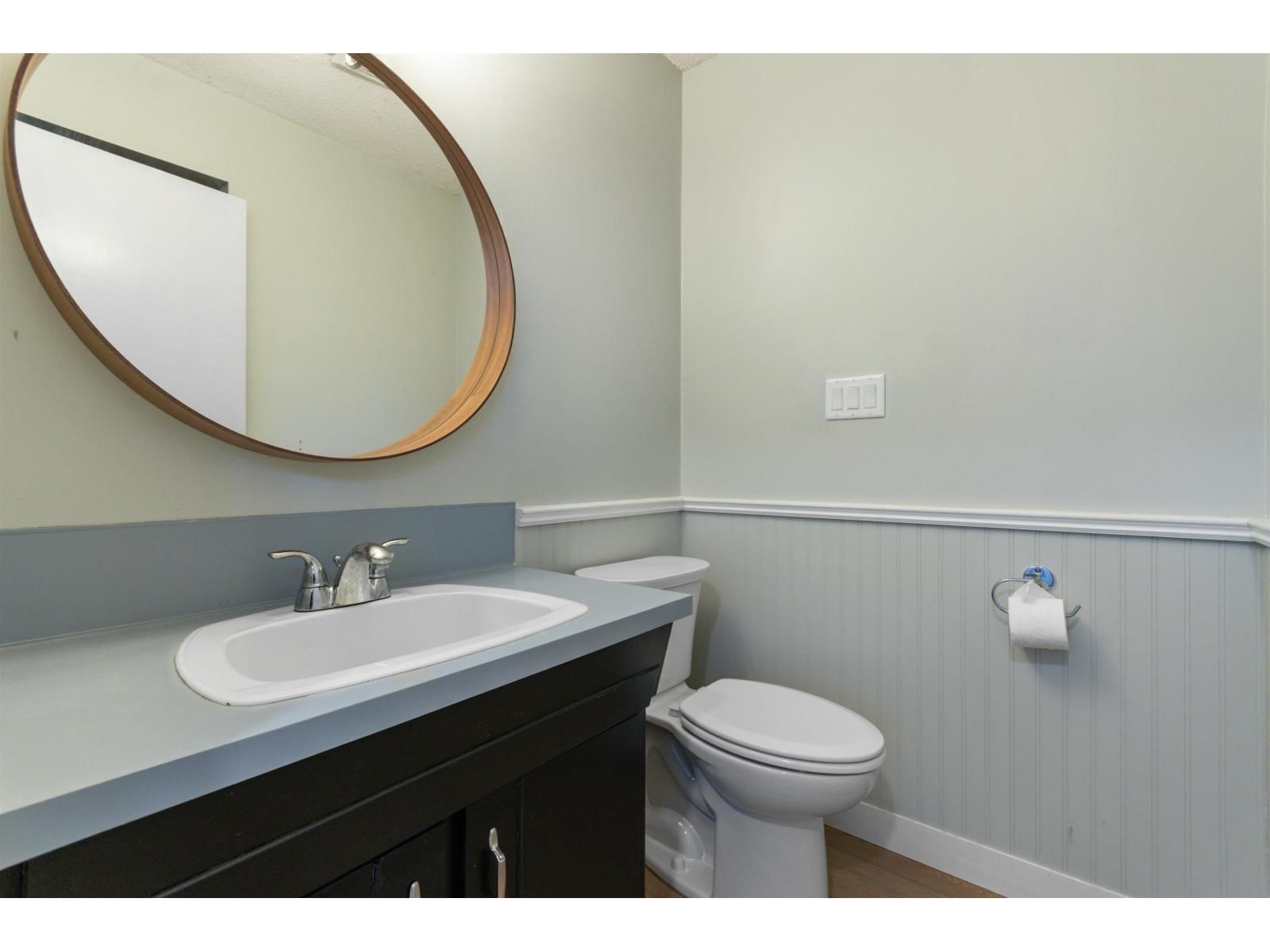 45601 FERNWAY AVENUE Image 21