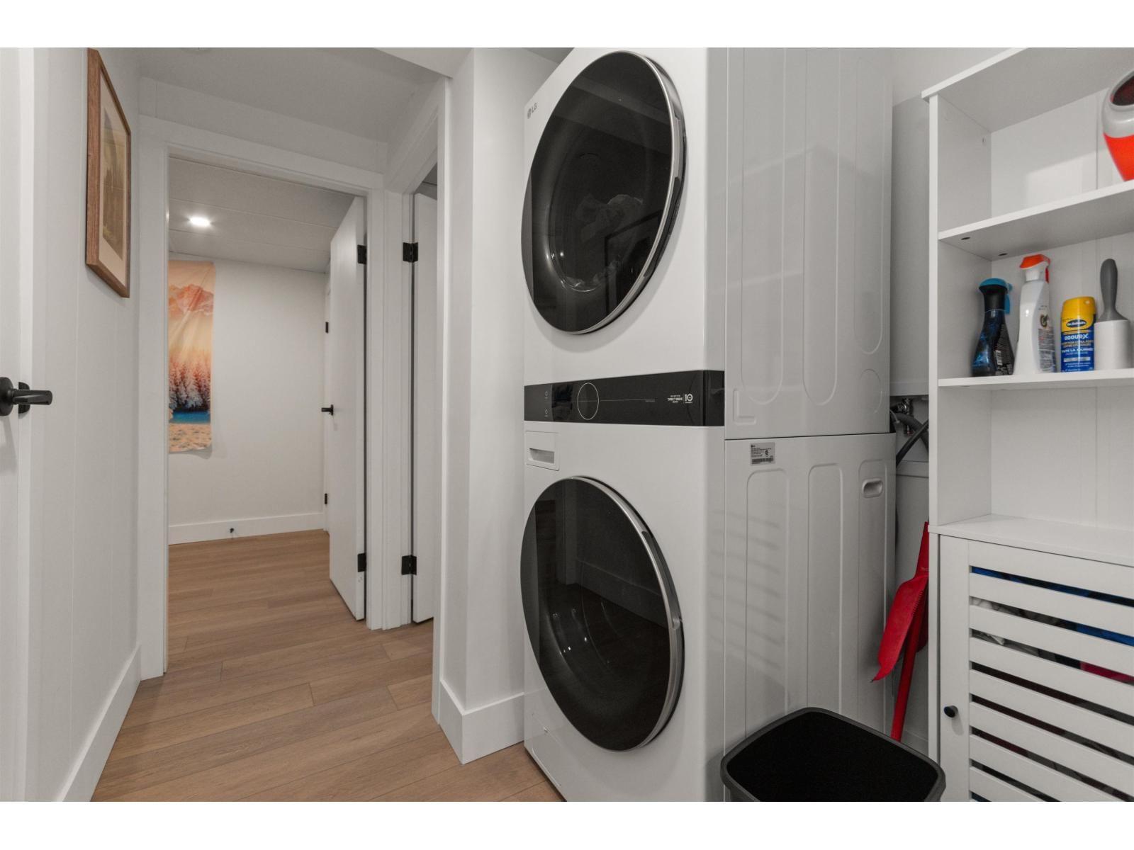 45601 FERNWAY AVENUE Image 31