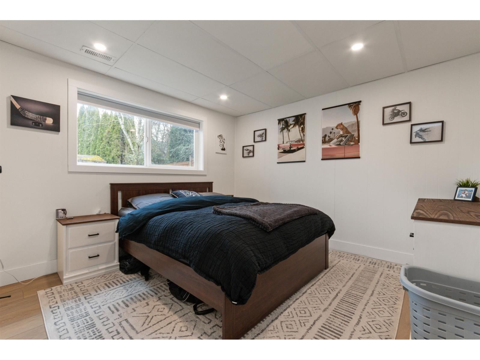 45601 FERNWAY AVENUE Image 33