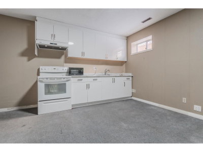2907 CROSSLEY Drive | Abbotsford British Columbia | Slide Image Five