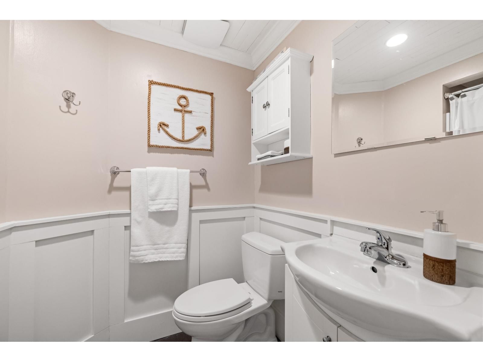 20492 43 AVENUE Image 25