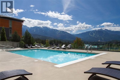 8611 MAELLE RICKER Lane | Whistler British Columbia | Slide Image Nine
