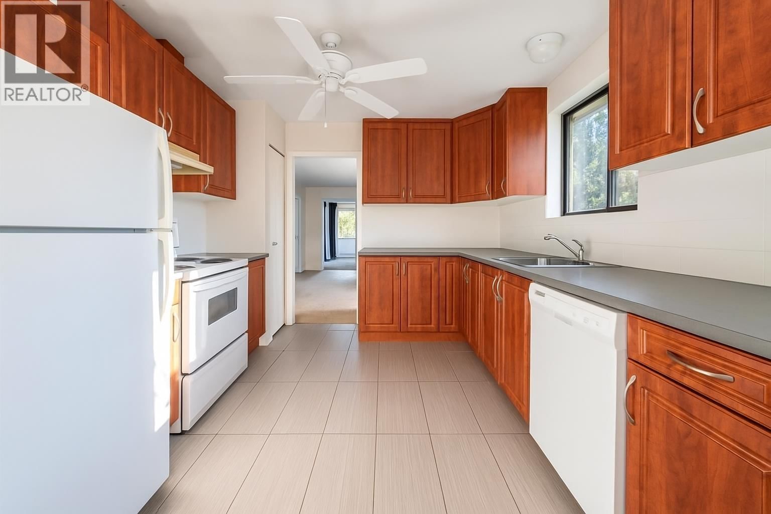 3003 SUNNYHURST ROAD Image 6