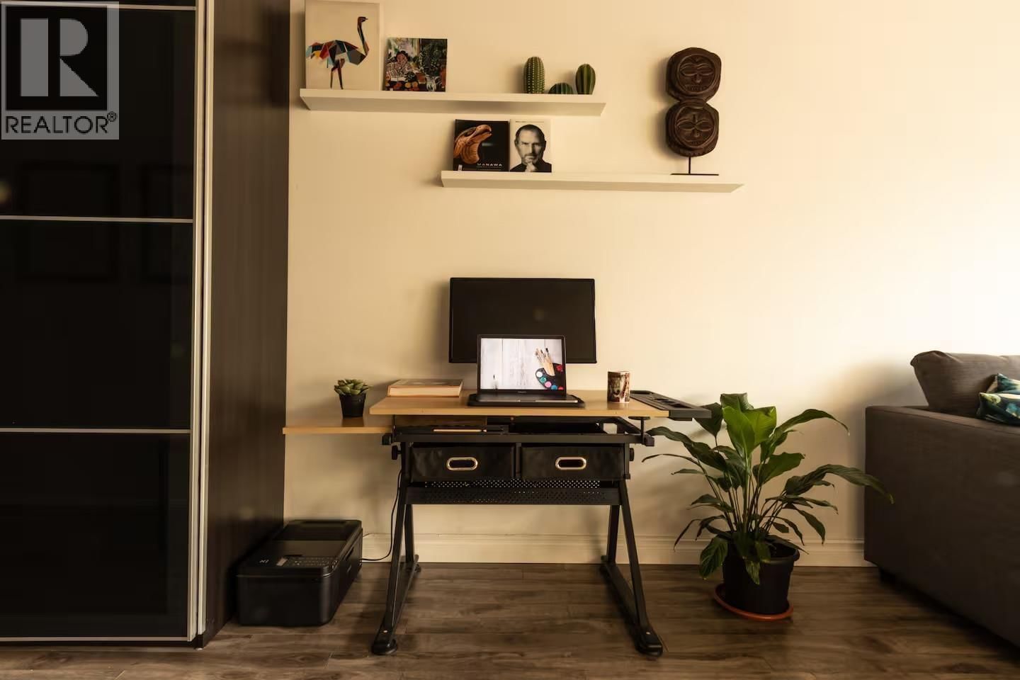 305 - 350 2ND AVENUE Image 25