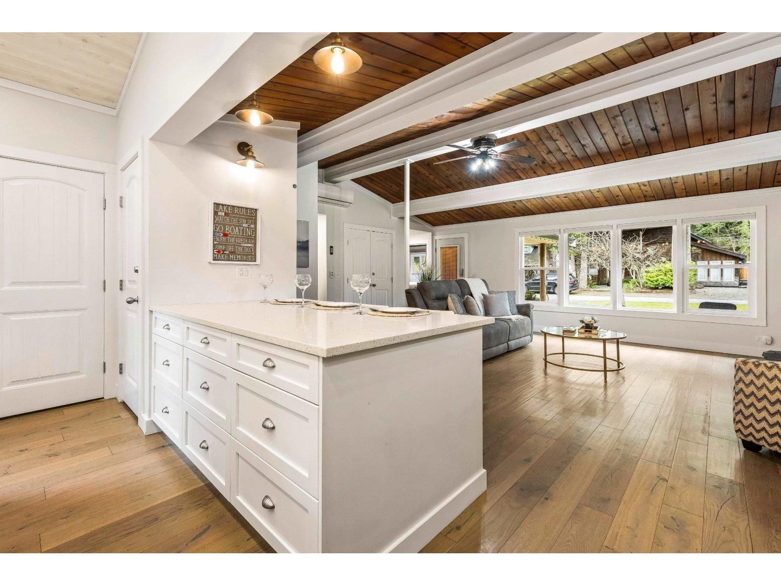 649 MOUNTAIN VIEW ROAD Image 23